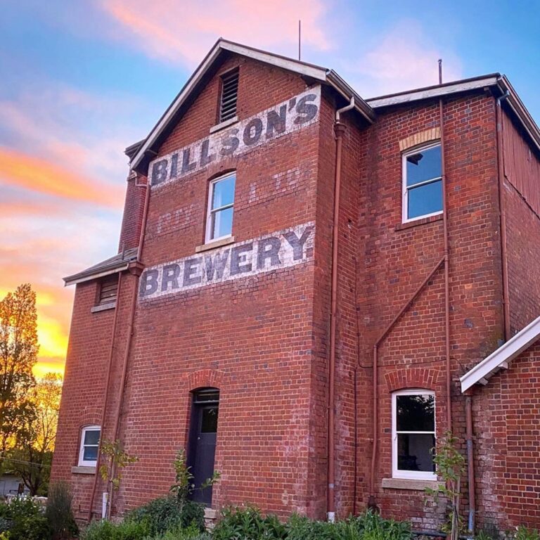 311428083 453536950209595 4083407479907343333 n 768x768