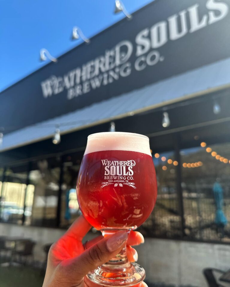 330489037 895932555015965 1958892763565077452 n 768x960