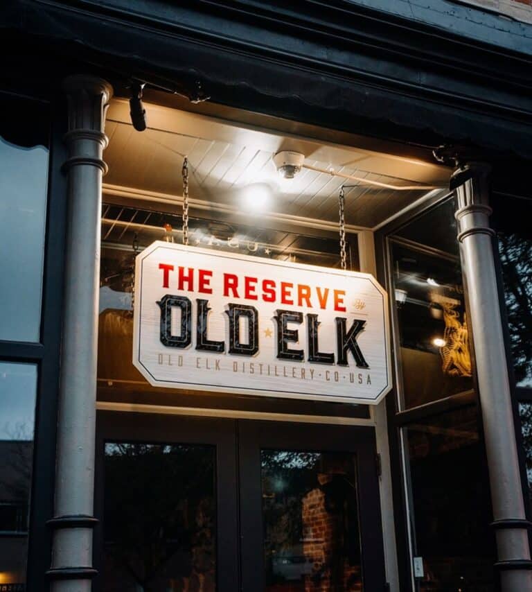 251102215 4607937055924393 2754405153309480118 n 768x854