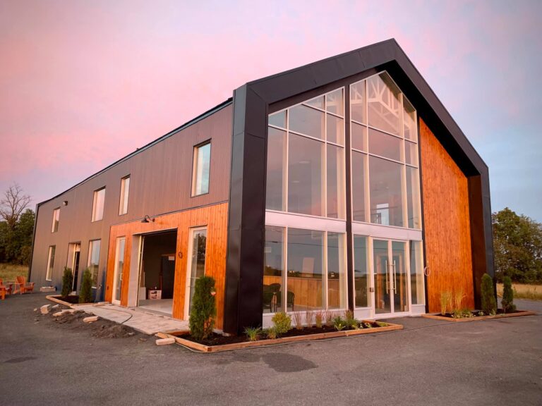 253691440 267762035285426 8782760526973440877 n 768x576