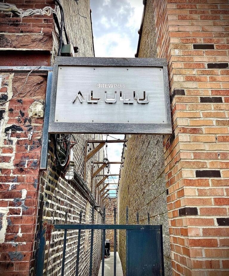 322461739 706423204346375 1960620251762733740 n 768x924