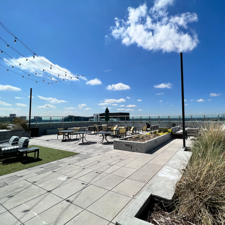 334679252 581555390565674 1936282237534362825 n 768x768