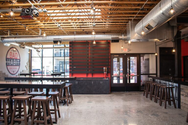 59761781 1974540922654232 3155019332816207872 n 768x512