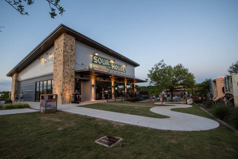 218766586 782342655771862 5883848829518696038 n 768x513