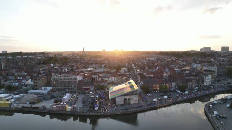 339142717 1395194204577164 460892452749432876 n 768x432