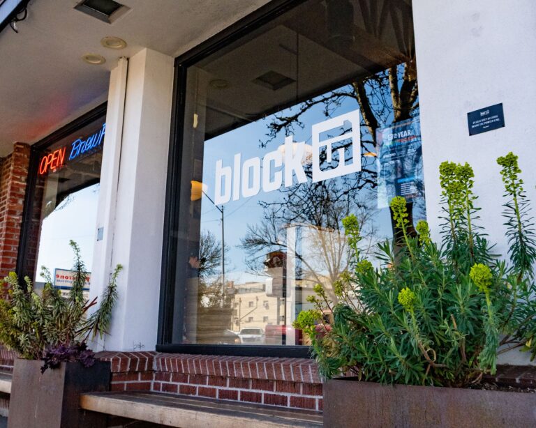 block 15 downtown pub 768x614