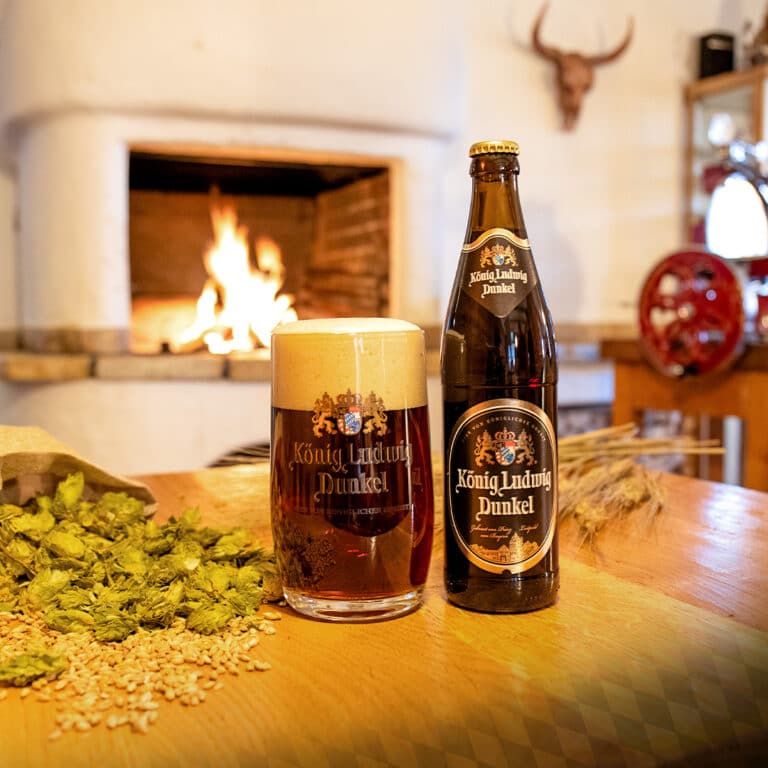 378182212 710220107811750 2355965473517131457 n 768x768