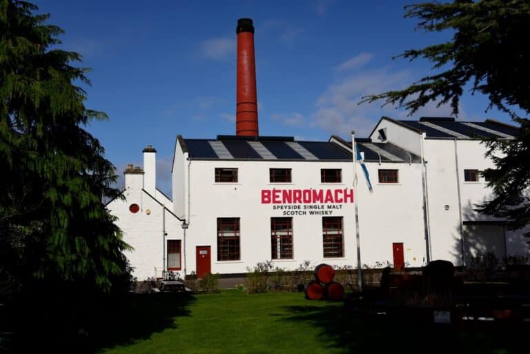 Benromach Distillery Exterior 2016 6 RT 768x513