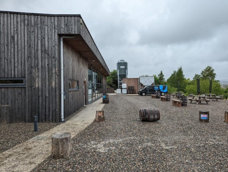 PXL 20220520 121259675 768x579