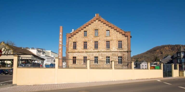 20210302 7681 768x384