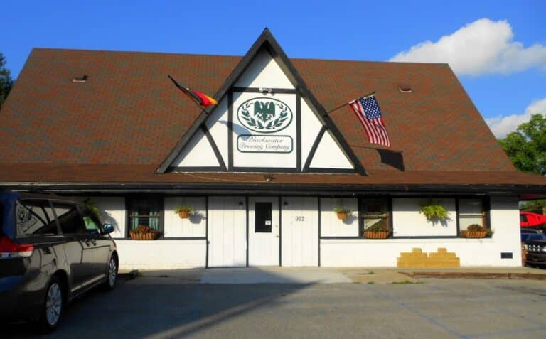 panoramio 76666275 768x477