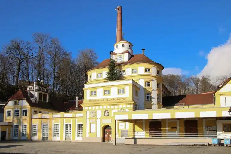 pa 22 01 01 011 768x512