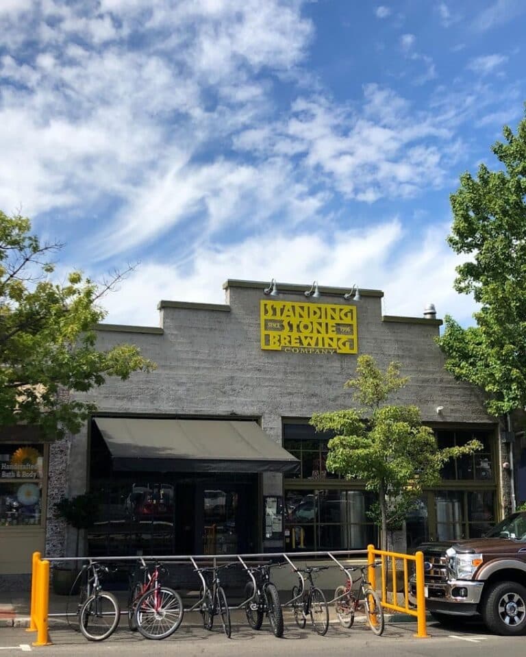 D00CBB77 E4DE 49DB 82F9 9A512275E283 768x959