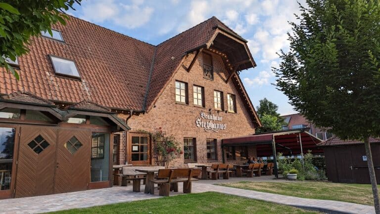 PXL 20220705 185033966 768x432