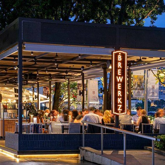 464323979 880411980859409 5914542737776638803 n