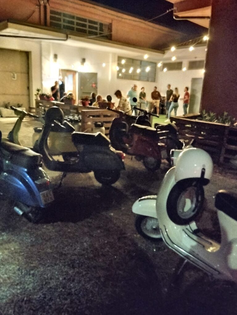 473619902 549081251619441 6362899087350610115 n 768x1020