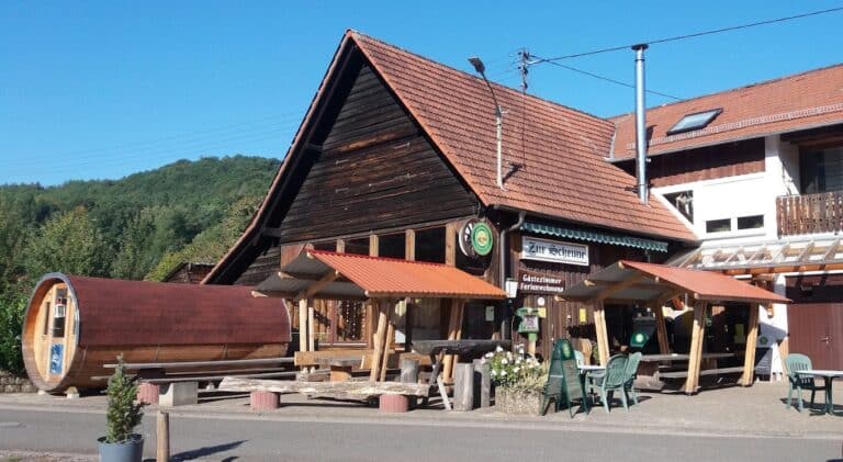 20180918 224014 768x421