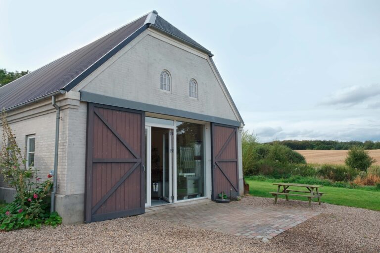 122125761 1055900161523290 7802075400517040973 n 768x512