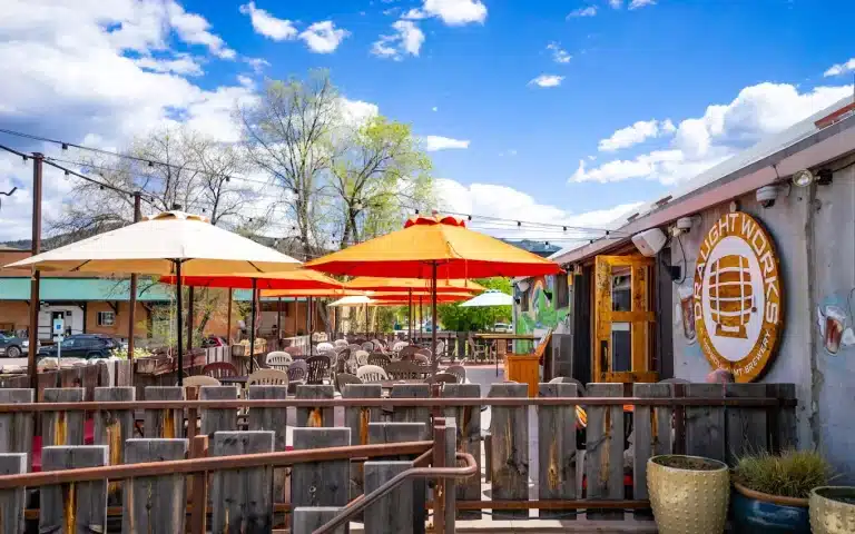 5.13 Patio Umbrellas 3 768x480