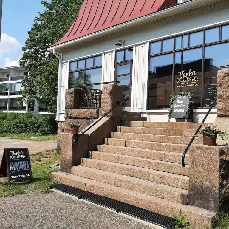 unnamed 2025 06 15T130943.431 768x768