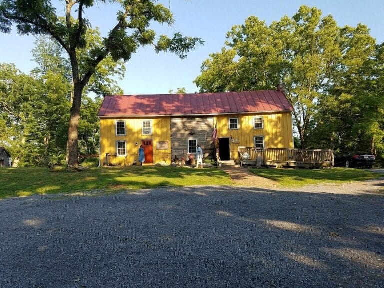 bloomery plantation distillery 768x576