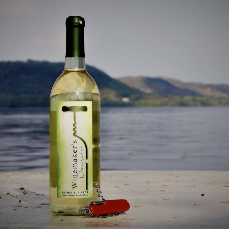 502617864 2958092651029750 8899860865115678801 n 768x768