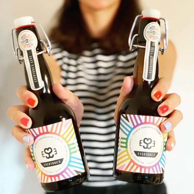 226664942 902358337019173 4154871905998351181 n 768x768